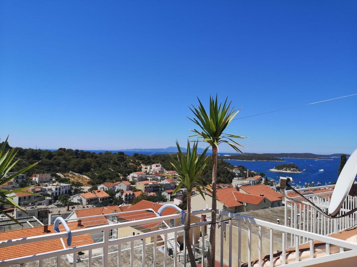 Apartments & Rooms Anita Hvar Town Extérieur photo